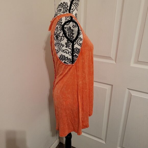 Paper Crane cut out design tank top - Picture 2 of 8